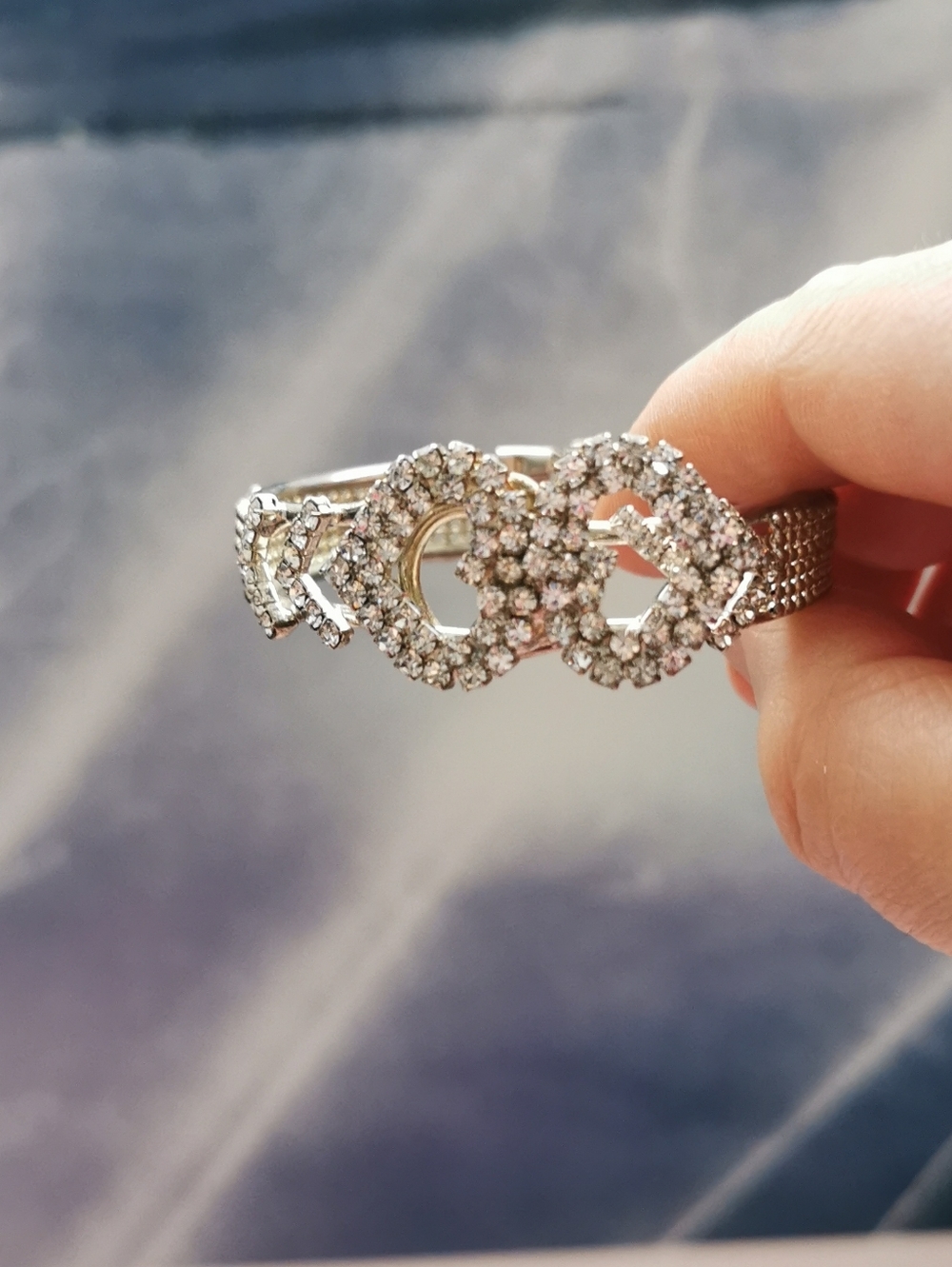Bundle bracelet. - Picture 4 of 8